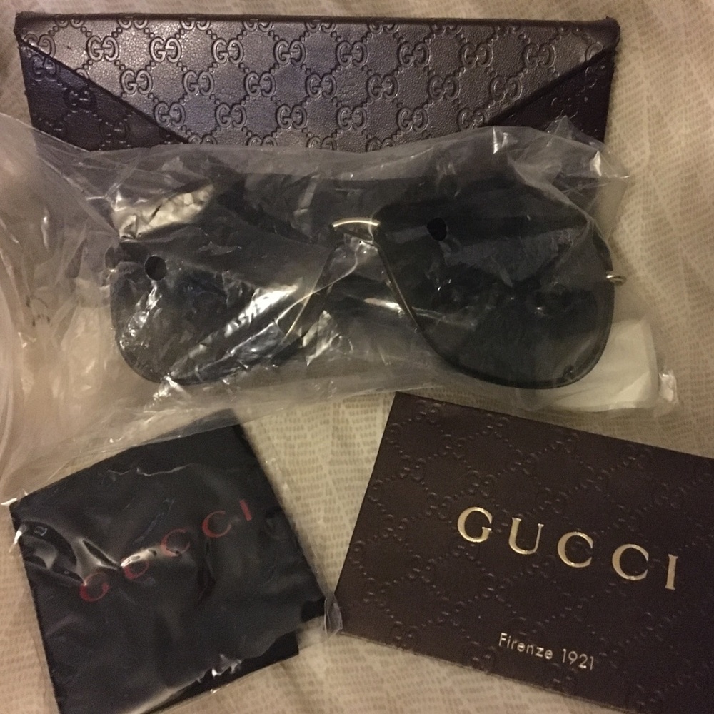New! Authentic! Gucci Embellished Sunglasses